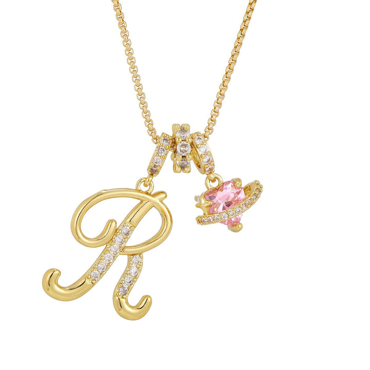 Carmelle - Collier Initiale Avec Cœur Rose Brillant