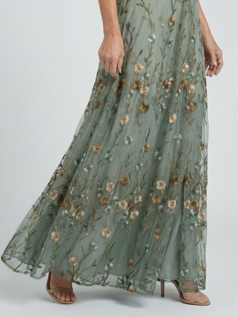 Selora™ | Robe maxi fluide à col licou fleuri
