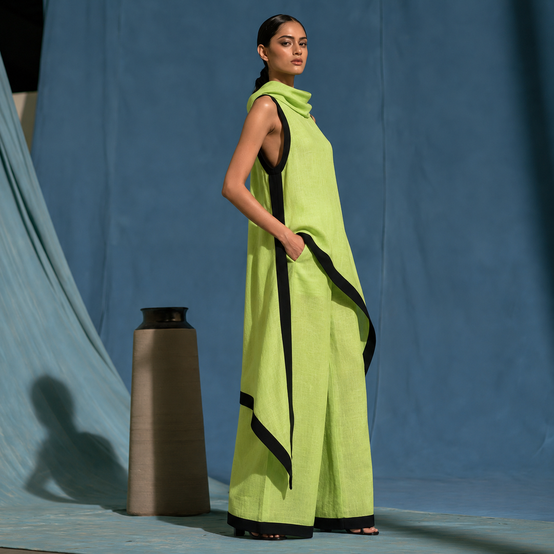 Sleeveless Contrasting Wide-leg Pants Set