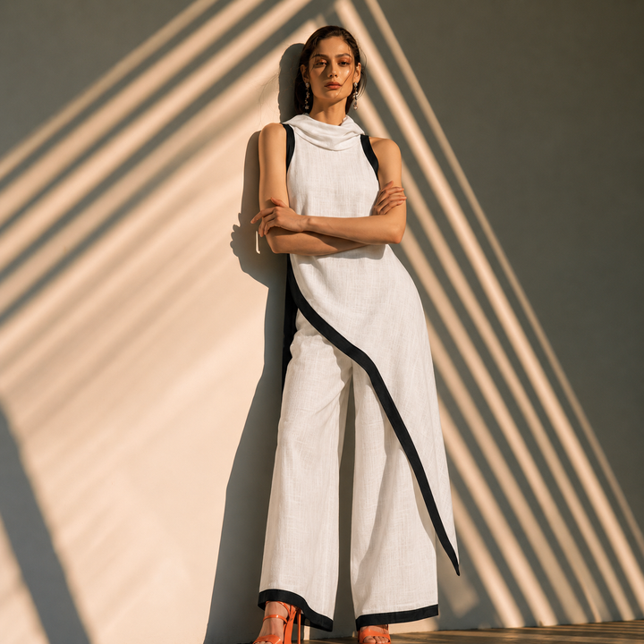 Sleeveless Contrasting Wide-leg Pants Set