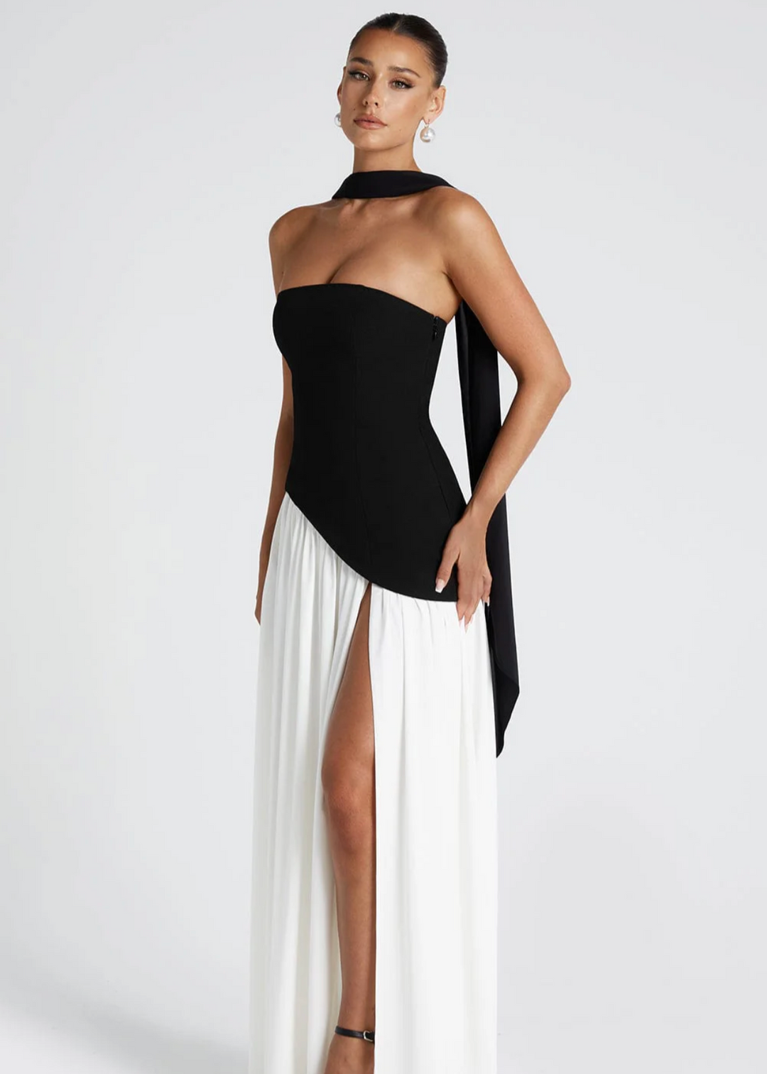 Dianna robe