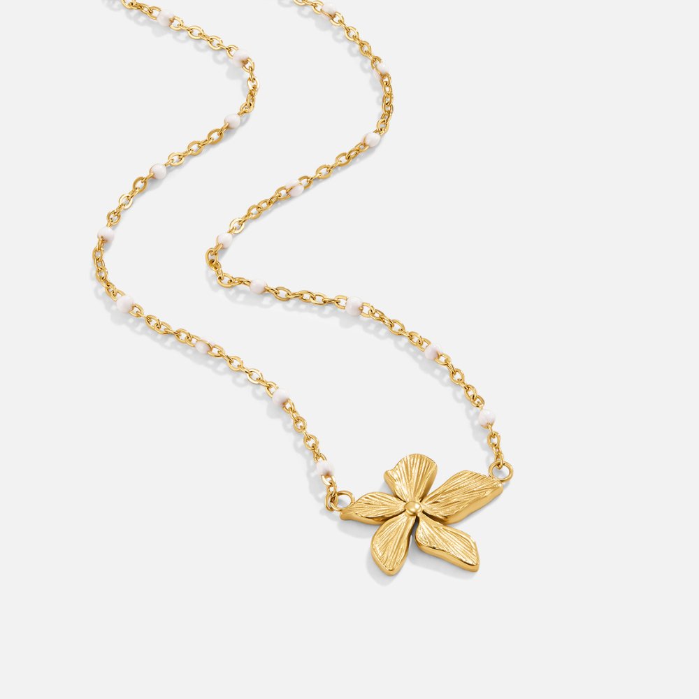Collier Élégant en Or Couleur avec Fleurs